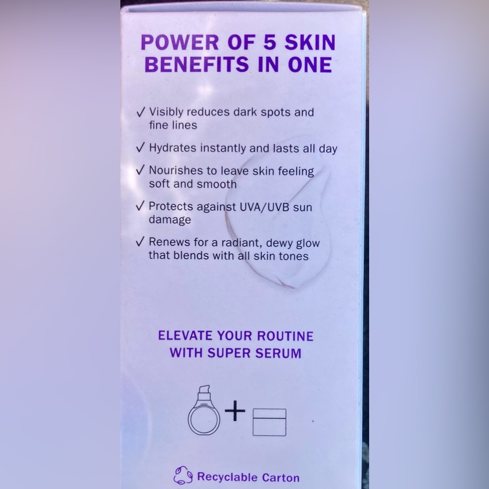 OLAY Mini Super Cream Face Moisturizer with SPF 30 - Picture 3 of 13